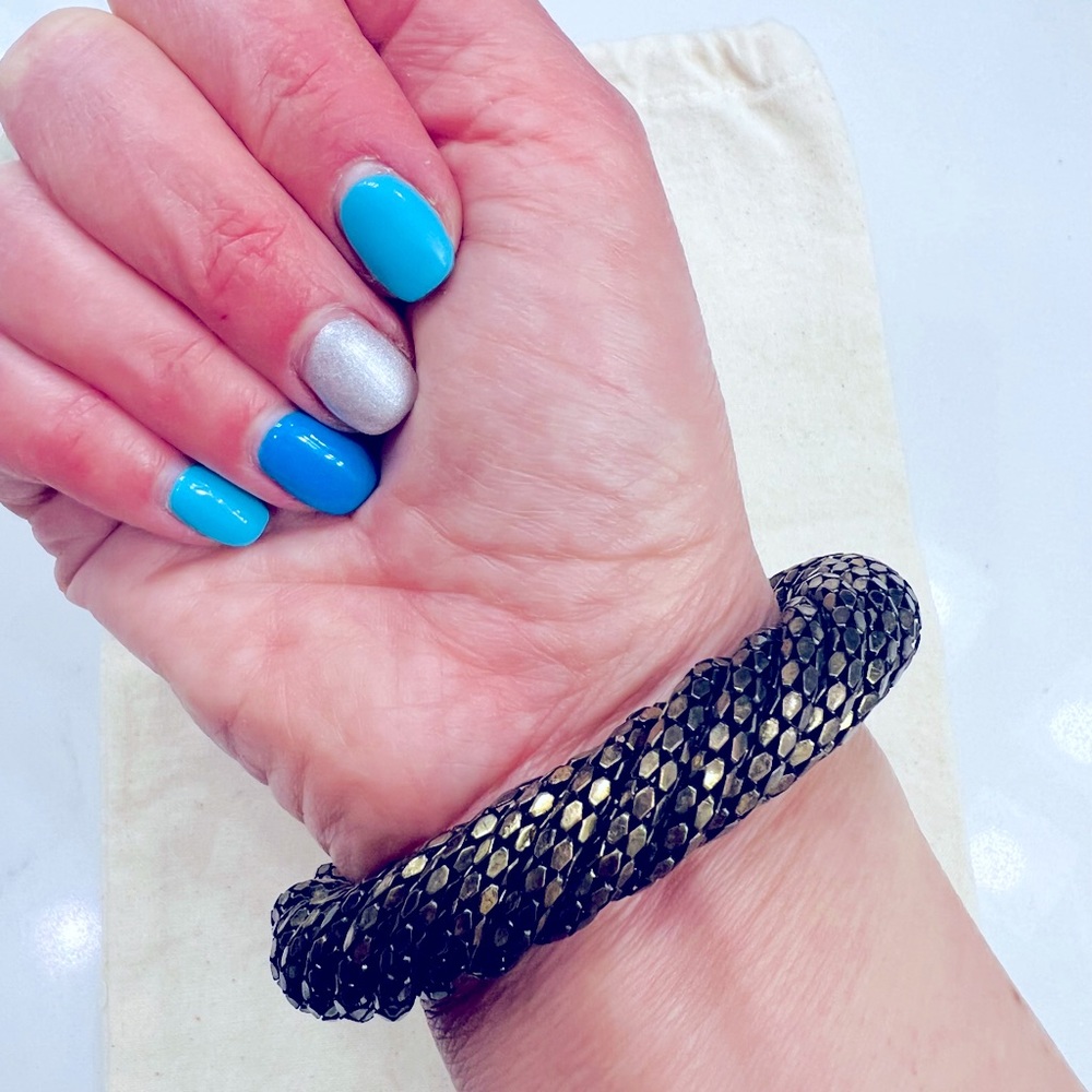 NORDSTROM WOMENS STATEMENT FASHION BRACELET BANGLE STONES RUSTED GOLD COLOR